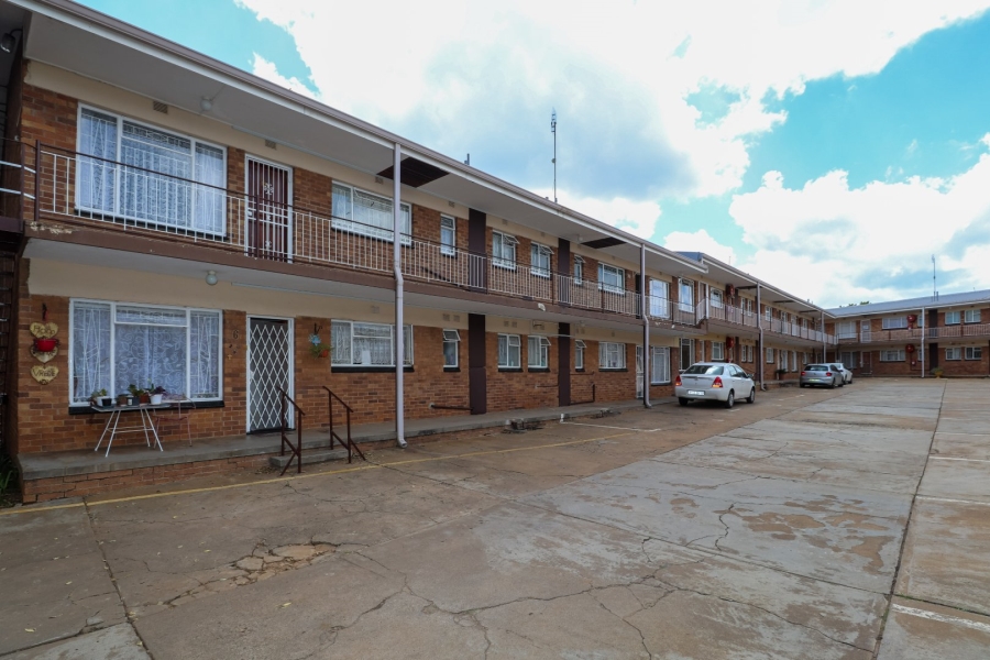 2 Bedroom Property for Sale in Flamwood North West